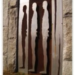 Foto: "Escultura en el Parque cercano a los depósitos de Hidrocarburos (CLH)" de Loreto  López Baltar