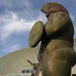 Foto: "Soldado Romano de Fernando Botero - Casa del Hombre - Domus en Coruña" de Fotos de Galicia