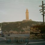 Foto: "Torre de Hércules desde la Casa de los Peces" de Jorge F. Nóvoa Foto: "Torre de Hércules desde la Casa de los Peces" de Jorge F. Nóvoa