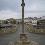 Foto: "Cruceiro a la entrada del Puente medieval" de Fotos de Galicia