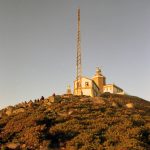 Foto: "Cabo Fisterra - Detrás Faro de Fisterra" de Pedro G. Prata