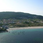 Foto: "Vista aérea de la Playa Langosteira en Fisterra" de Sergio Díaz
