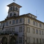 Foto: "Edificio del Ayuntamiento de Ordes" de Fotos de Galicia
