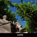 Foto: "Monumento homenaje a Camilo José Cela en Padrón" de Loreto  López Baltar