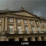 Foto: "Pazo de Raxoi en Santiago de Compostela" de Loreto  López Baltar