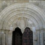 Foto: "Puerta norte de la Catedral de Lugo" de Banco de Imágenes del CNICE (Ministerio de Educación y Ciencia)