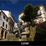 Foto: "Escultura de Cunqueiro en Mondoñedo" de Loreto  López Baltar