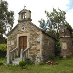 Foto: "Capilla en la casa de Víctor Corral en Baamonde" de Rocío Vila Abuín
