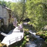 Foto: "Antiguos molinos convertidos en restaurantes en O Carballiño" de Begoña