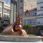 Foto: "Monumento al emigrante en O Carballiño" de Begoña