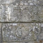 Foto: "Cantería en el patio de la Iglesia de Santa María de Castrelo de Miño" de Fotos de Galicia