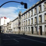 Foto: "Edificio Diputación con Calle Progreso en Ourense" de Ana Bailón