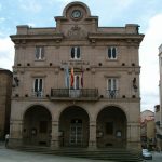 Foto: "Casa do Concello de Ourense (Ayuntamiento)" de Juan y Gela