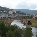 Foto: "Puente romano y al fondo Puente del Milenio" de Juan y Gela