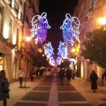 Foto: "Calle Cardenal Quiroga en Ourense en Navidad 2007" de Fotos de Galicia