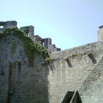 Foto: "Castillo de Castro Caldelas" de Jorge F. Nóvoa