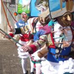 Foto: "Peliqueiros en Carnaval de Laza 2008 - Entroido de Laza" de José Carlos Pérez Foto: "Peliqueiros en Carnaval de Laza 2008 - Entroido de Laza" de José Carlos Pérez