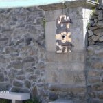 Foto: "Peto de ánimas on una puerta de acero en Vilavella" de José Carlos Fernández-Barja Delgado