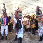 Foto: "Boteiros en el Carnaval Vilariño de Conso 2008 - Entroido de Viana" de José Carlos Pérez
