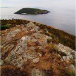 Foto: "La isla de Onzeta desde la Isla de Ons" de Loreto  López Baltar